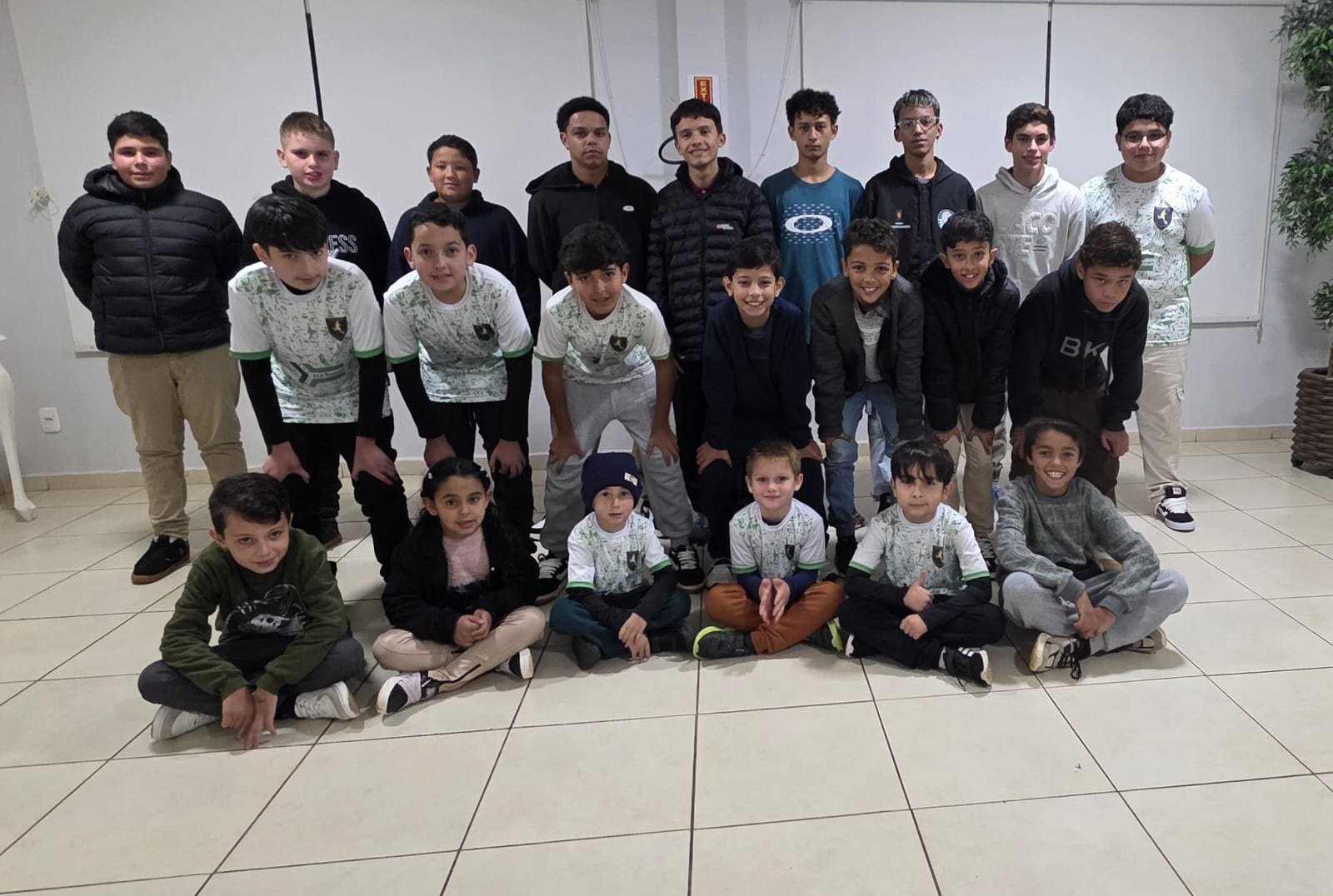 Projeto Bola de Ouro na SER Coocam completa um ano