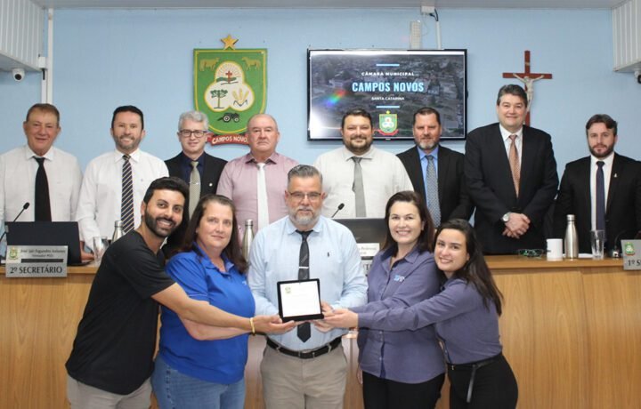 CDL recebe Homenagem pelos 50 anos na Câmara