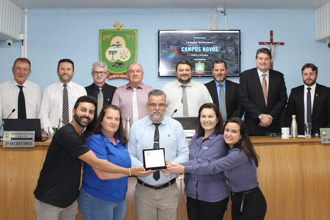 A história da CDL se entrelaça com a trajetória dos seus associados e, ao longo dos anos, auxiliou na formação de um comércio que trabalha de forma constante pelo crescimento do município