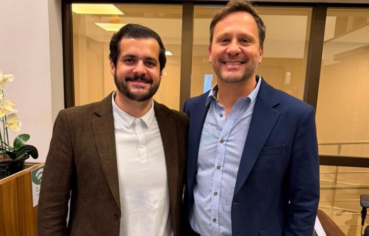 Kaue Oliveira lança candidatura a deputado federal nesta noite, em Capinzal, com presença de Adriano Silva