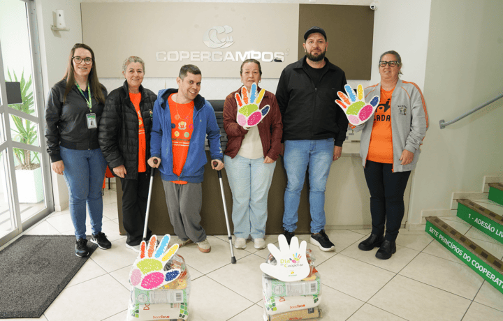 Copercampos arrecada 3 toneladas de alimentos em ação do Dia C