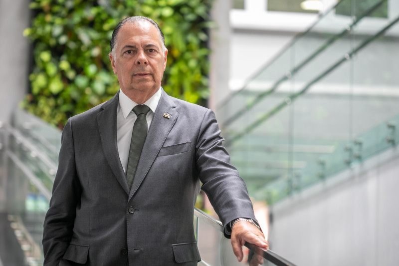 É com essa convicção que a FIESC apresenta aos candidatos ao governo do estado uma pauta estratégica focada em impulsionar o setor produtivo e, com ele, acelerar todo o crescimento de Santa Catarina.
