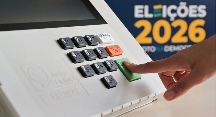 Para votar, não é obrigatório levar o título eleitoral, mas é preciso apresentar um documento oficial com foto ou o e-Título com fotografia. O aplicativo deve ser baixado antes da véspera da eleição, quando o download fica restrito.