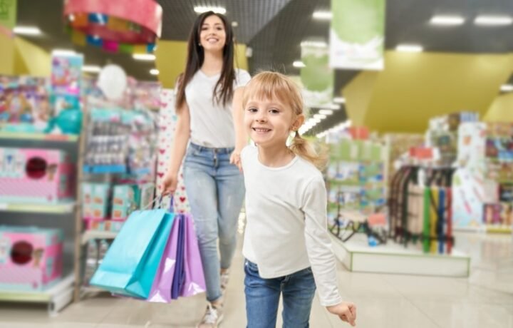 Intenção de compra para o Dia das Crianças cresce e bate recorde em Santa Catarina